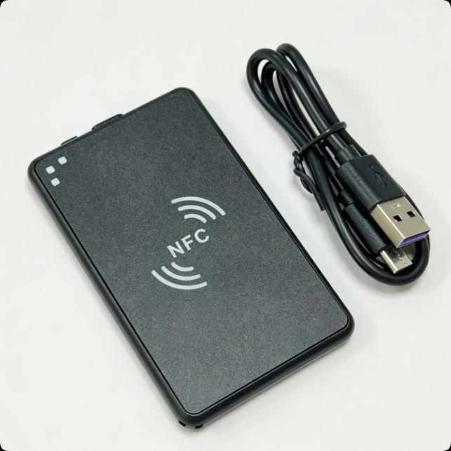 IBG BLE Reader datasheet:compliant with ISO14443A/B and ISO15693 protocols.pdf